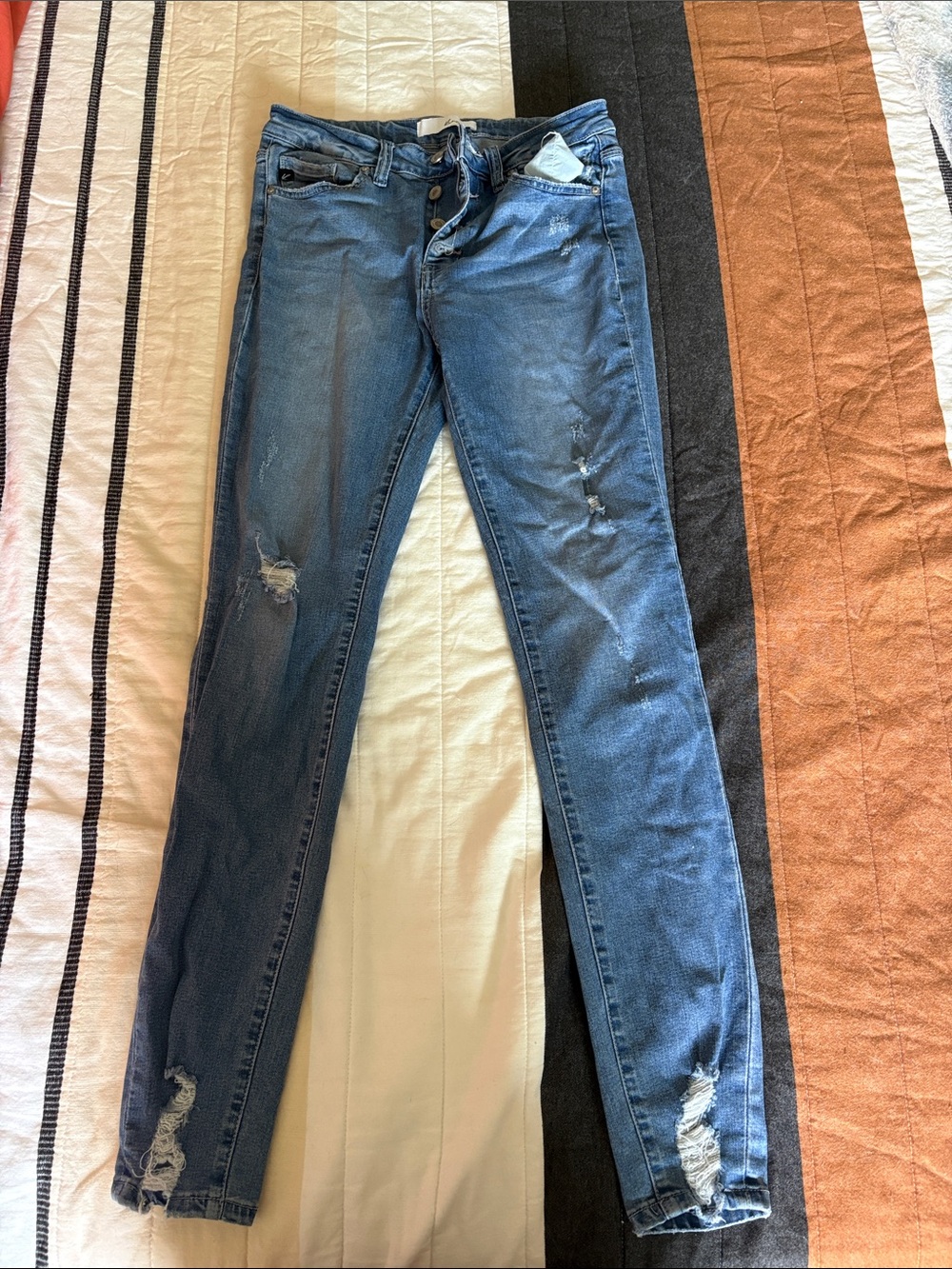 KanCan Skinny Distressed Jeans in Blue Wash